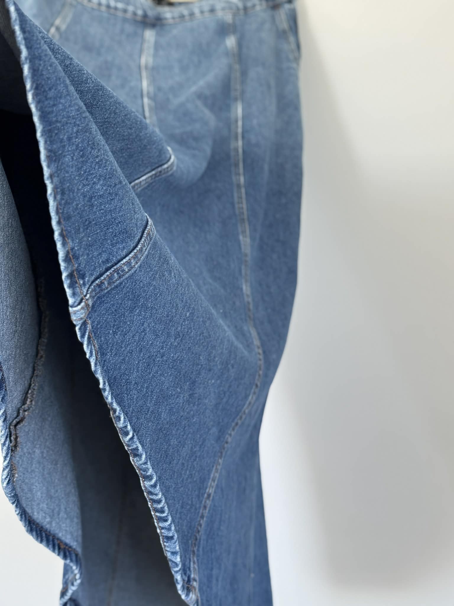 Lioness A-Line Skirt (Size 14 - 16)