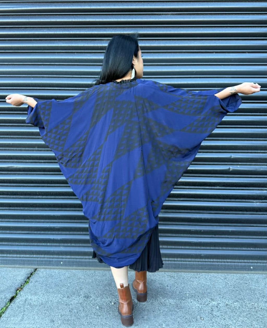 Adrienne Whitewood Throwover (One size)