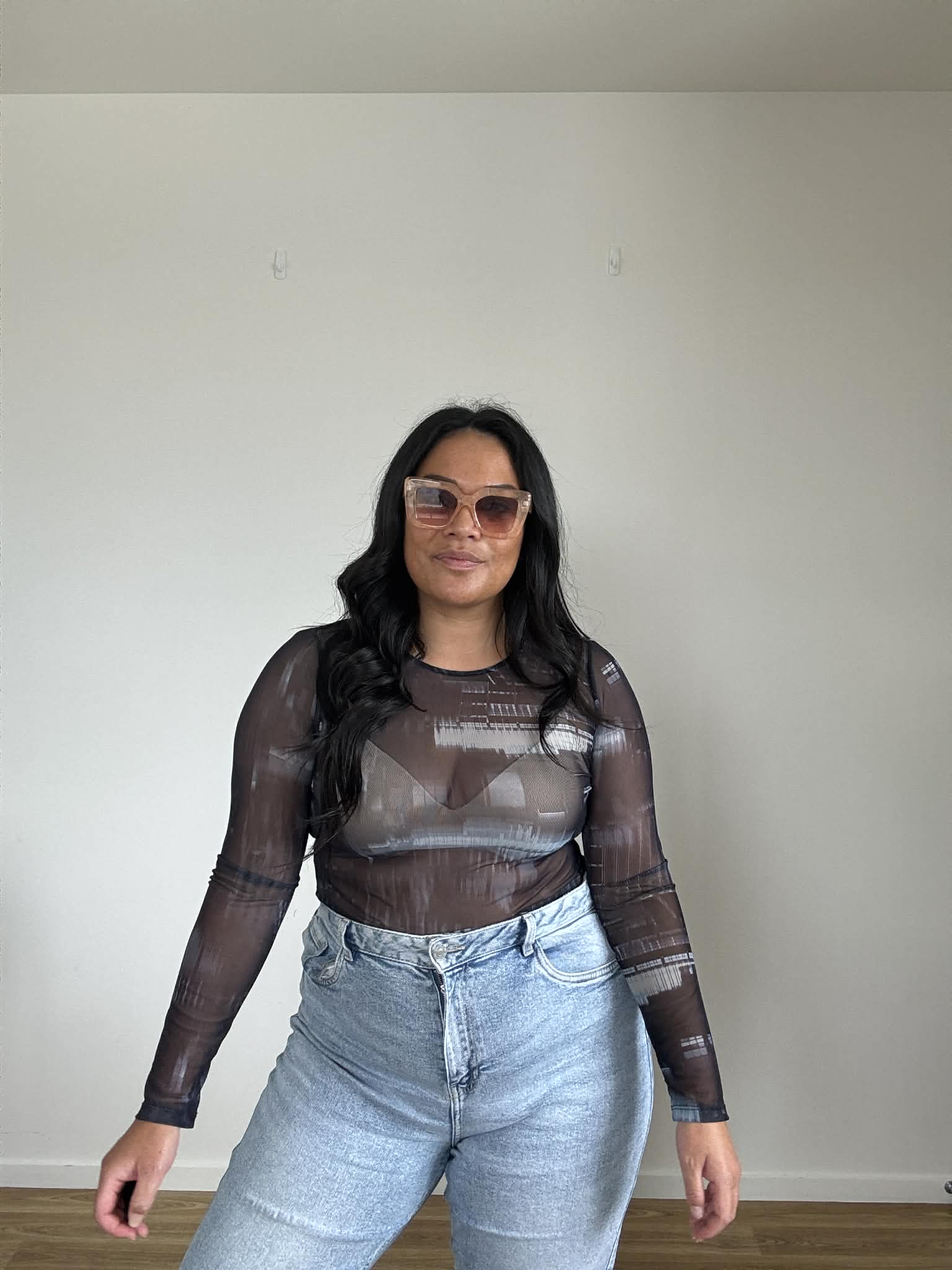 White Fox Mesh Crop (Size 14 - 16)