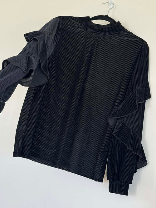 A Yillian Top (Size 12)