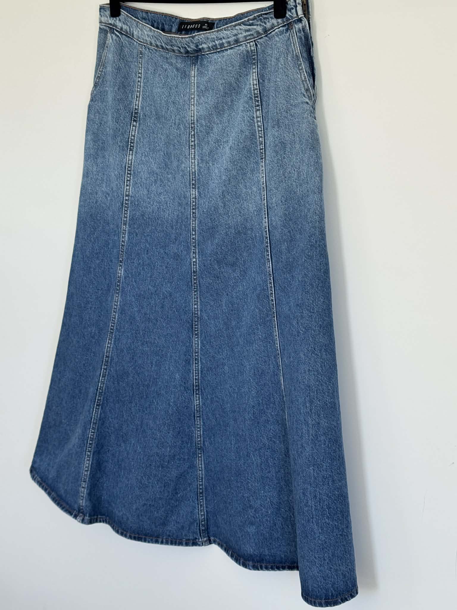 Lioness A-Line Skirt (Size 14 - 16)