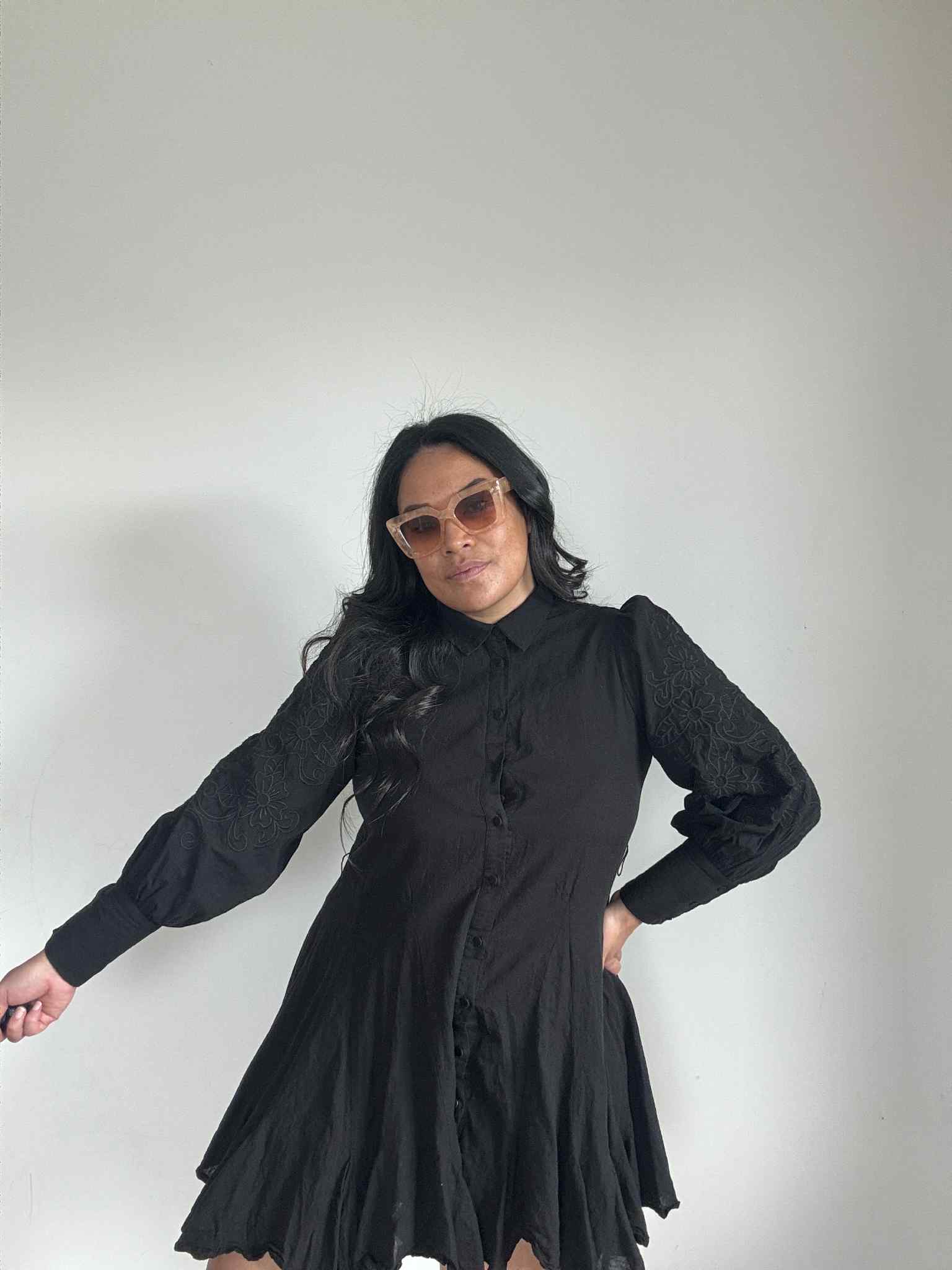 Decjuba Embroidered Mini (Size 12)