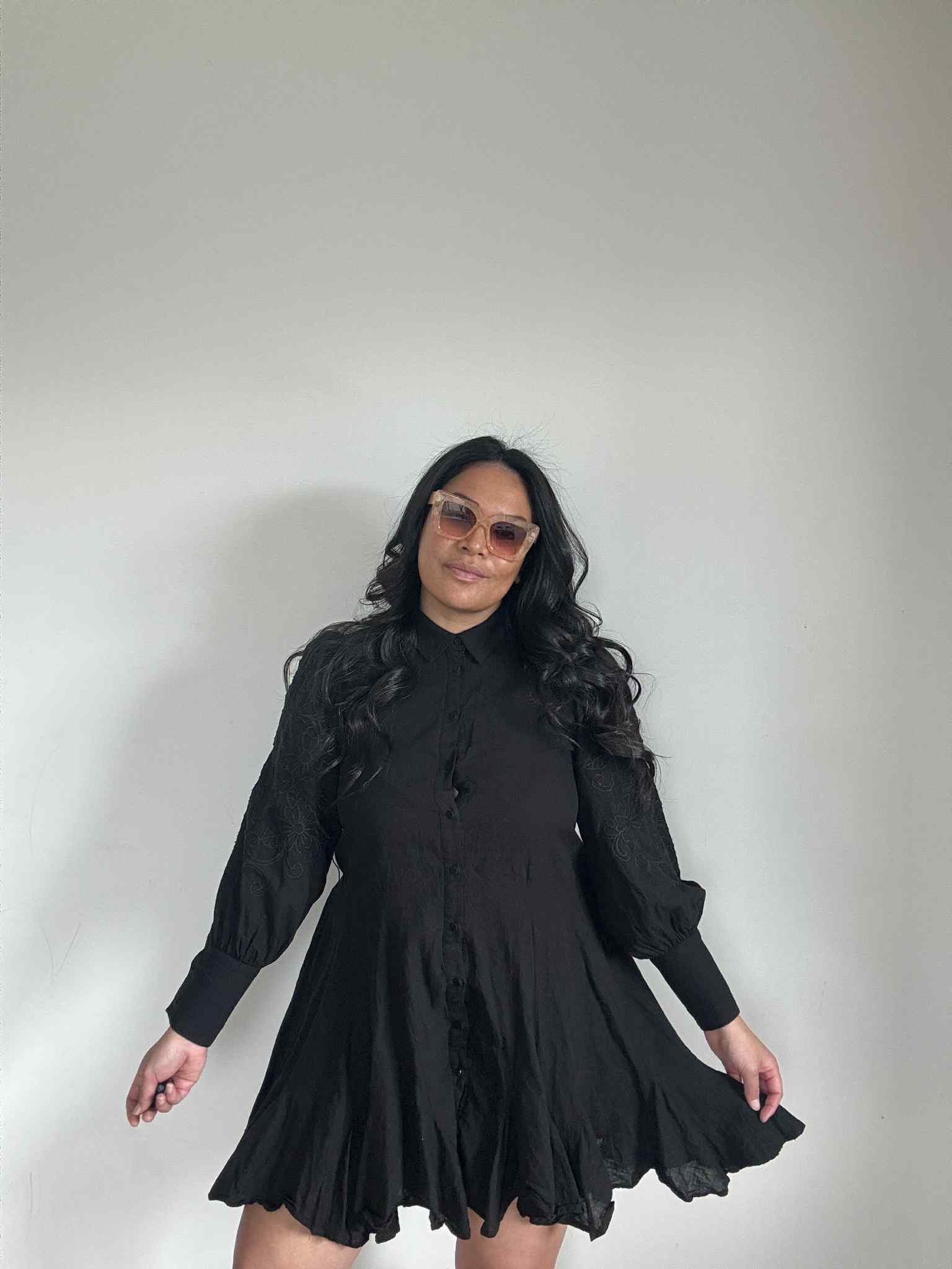 Decjuba Embroidered Mini (Size 12)