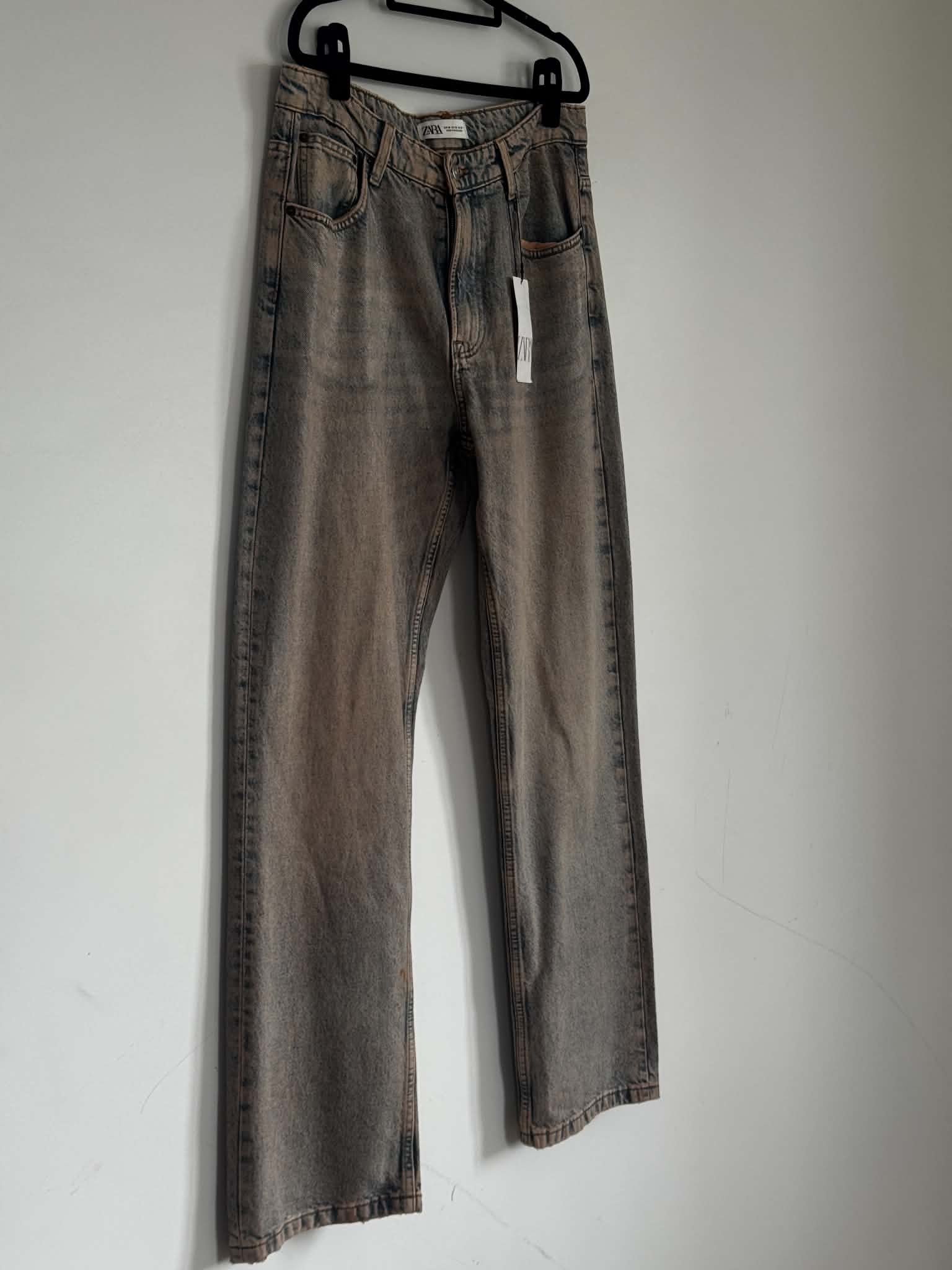 Zara Wide Leg Jean BNWT (Size 12 - 14)