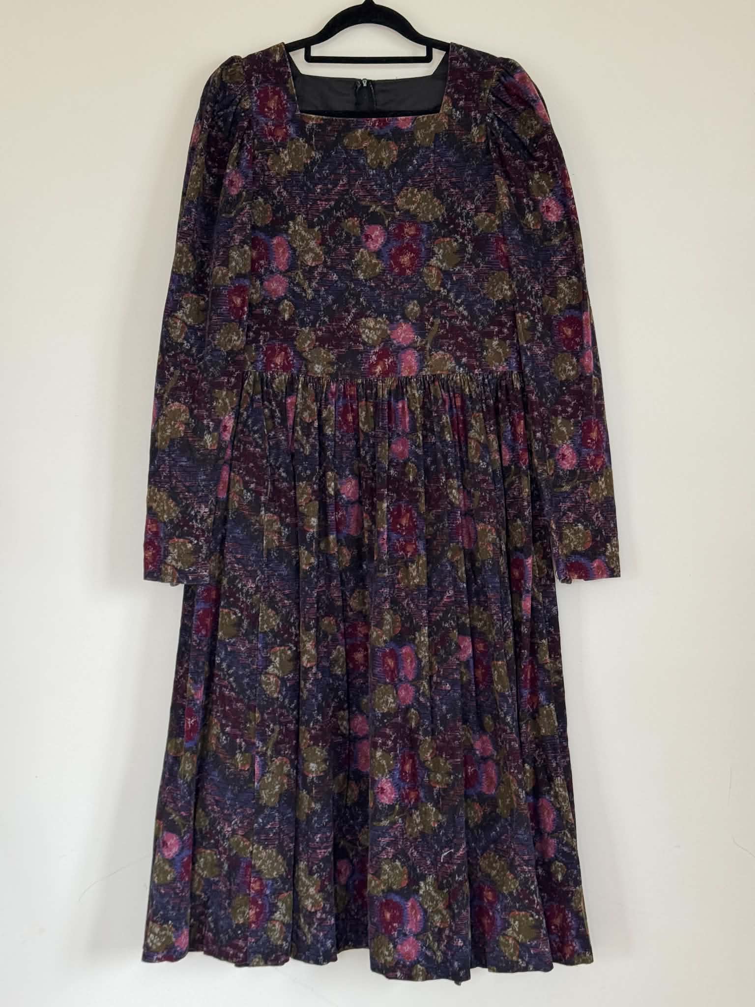 Vintage Laura Ashely (Size 8 - 10)