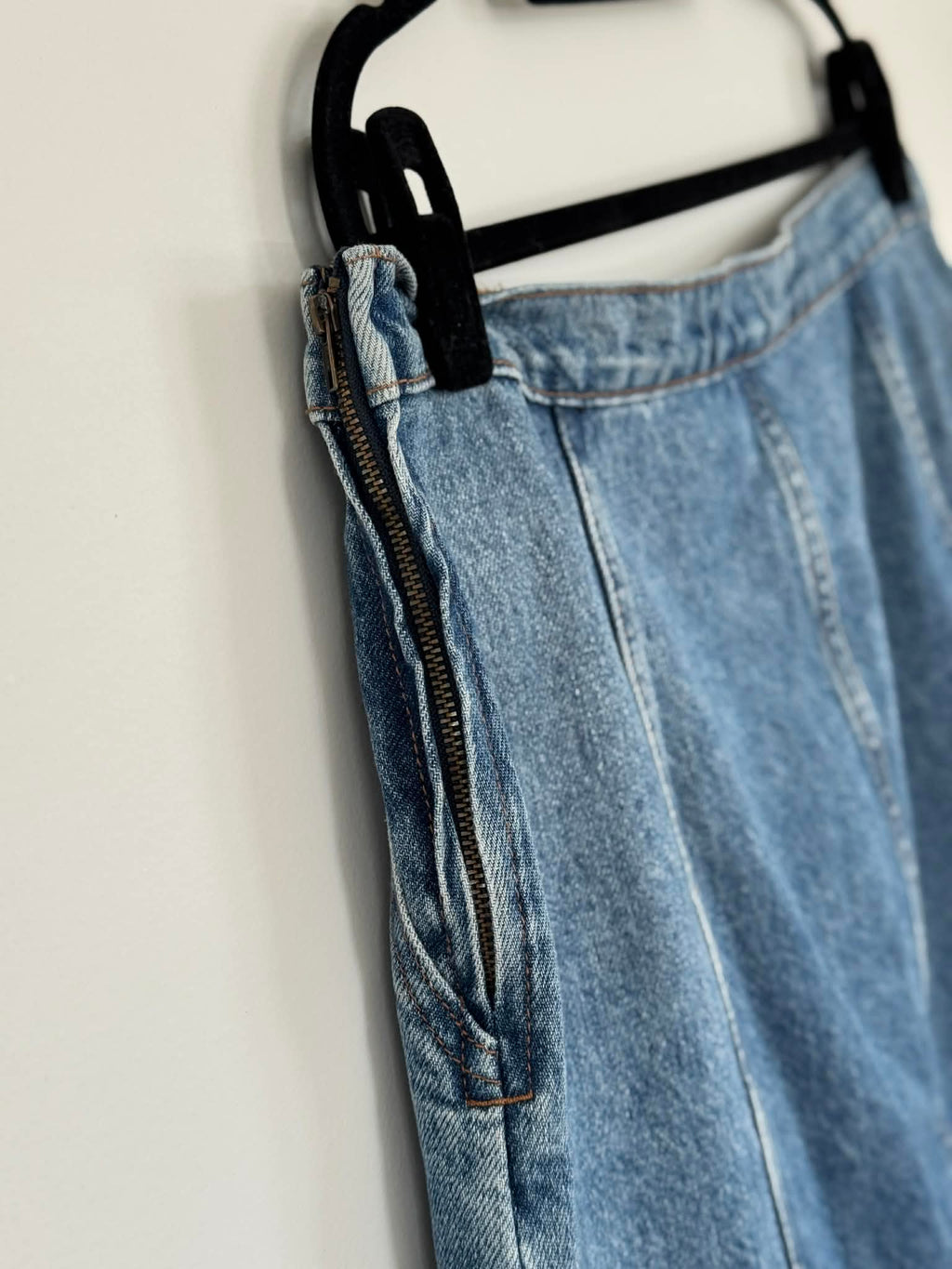 Lioness A-Line Skirt (Size 14 - 16)