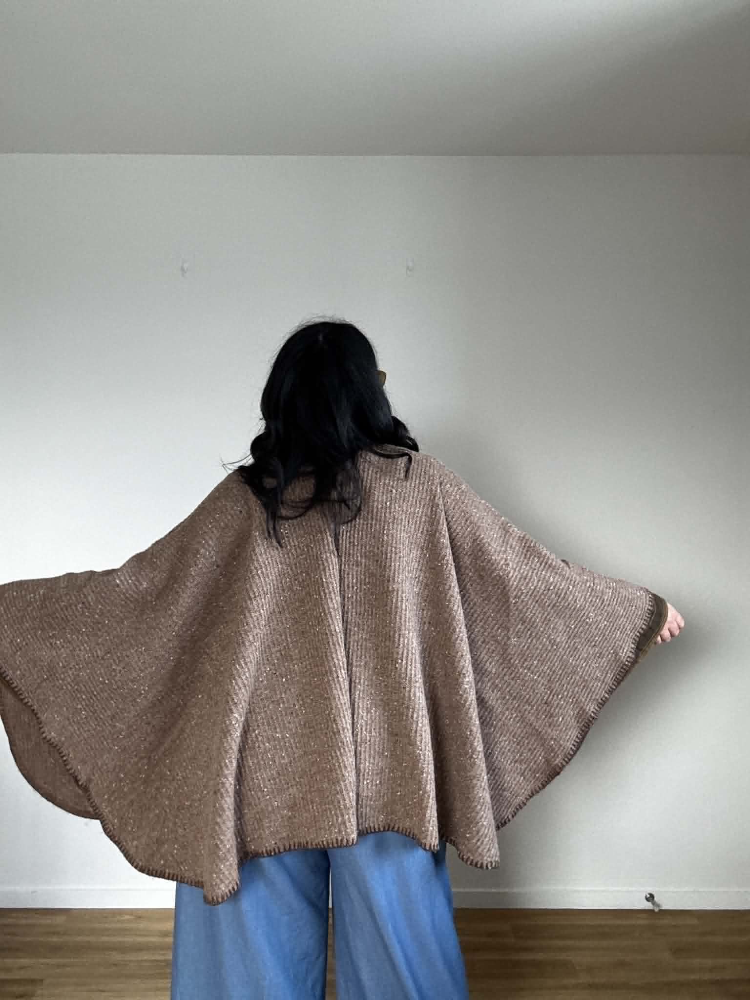 Wool Shawl (Free size)