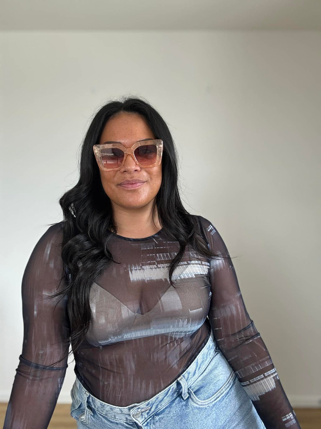 White Fox Mesh Crop (Size 14 - 16)